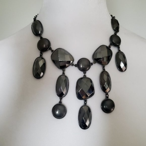 Bold Y2K Bib Statement Necklace Onyx Black Colour Large Faceted Faux Stones Boho - Picture 2 of 5